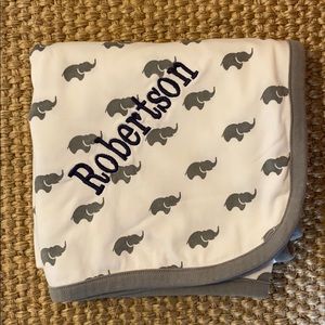 Monica + Andy Blanket embroidered “Robertson”